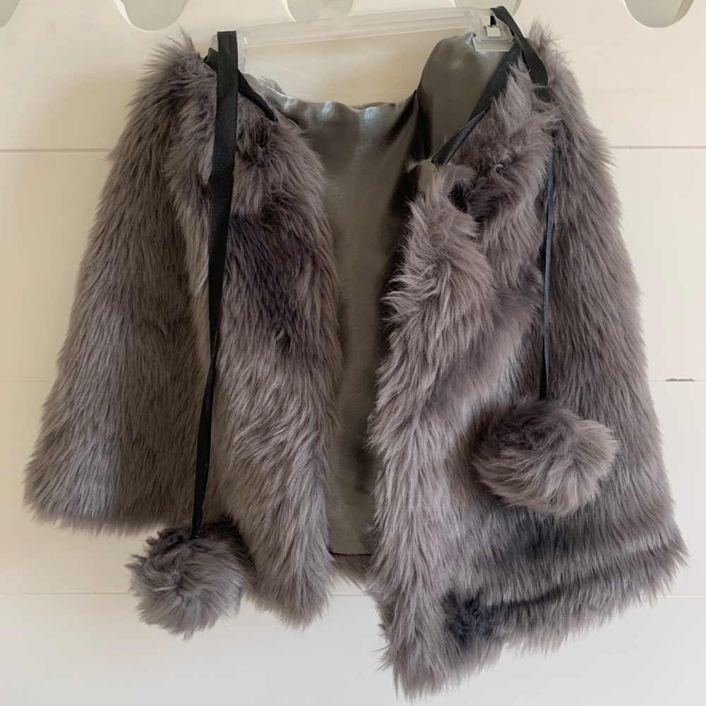Girls Faux Fur Wrap